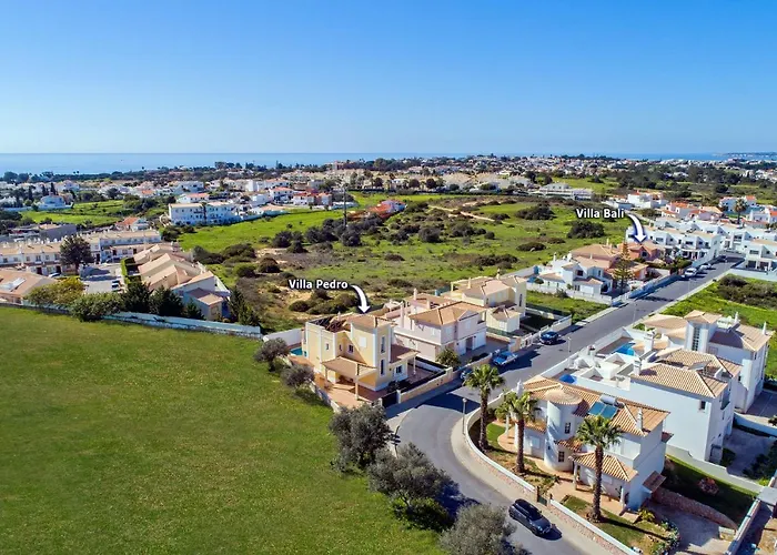 Bali By * אלבופיירה